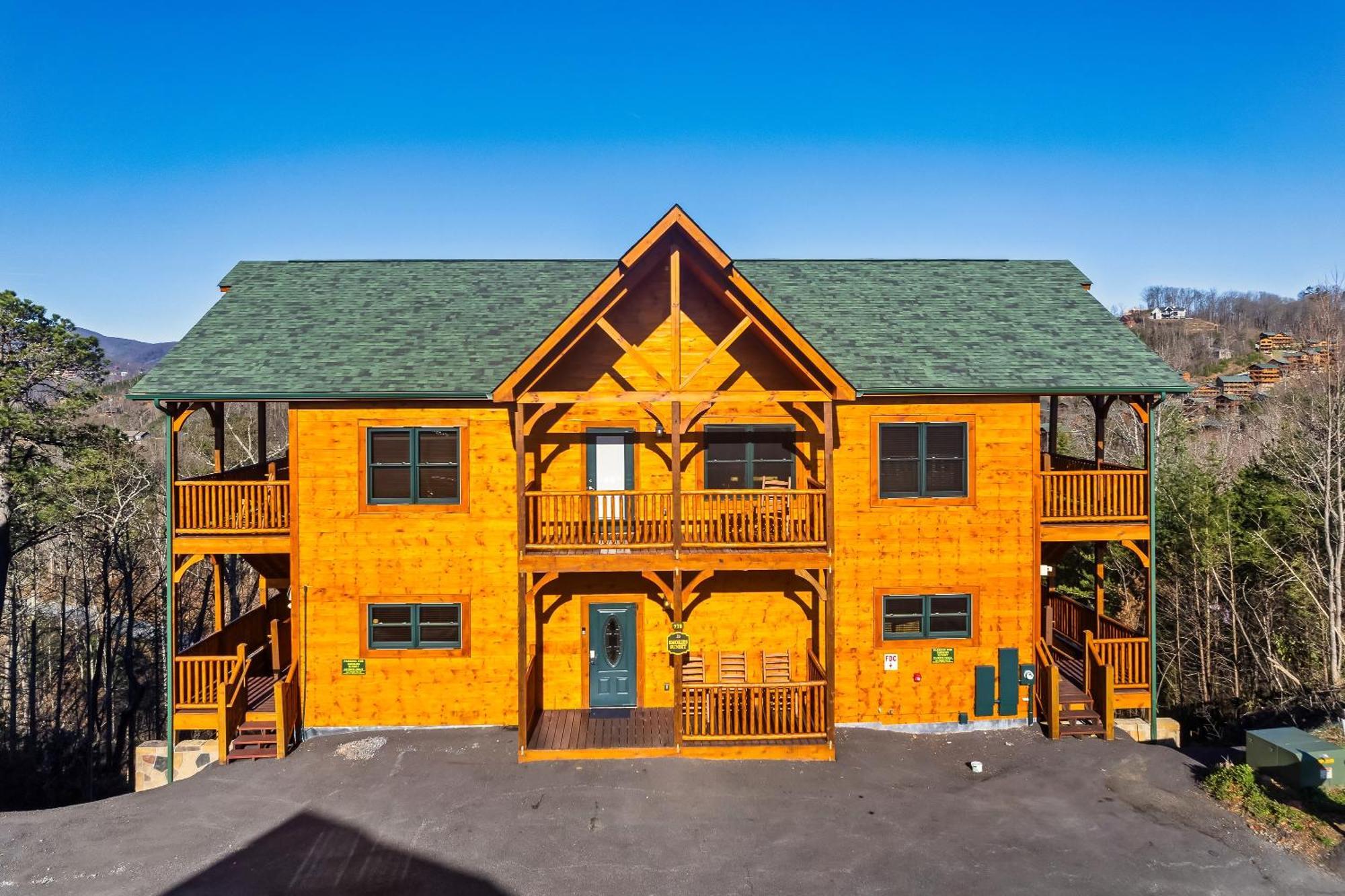 Full Equipped Cabin With A Pool And Game Room Smokies Views Gatlinburg Exterior foto